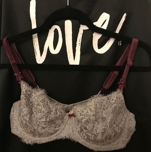 VS 38C Unlined Gray Lace Bra w Suede Straps
